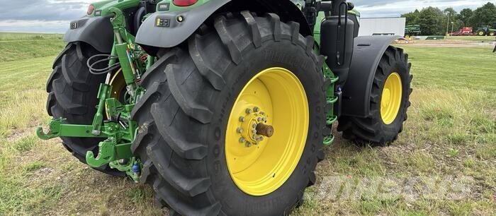 John Deere 6R 175 Trattori