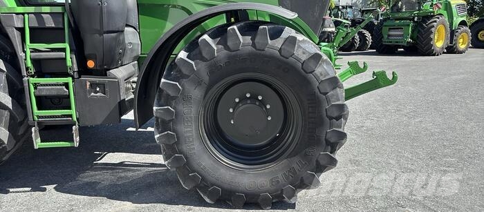 John Deere 6R 250 Tractors