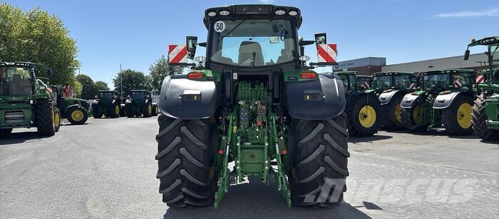 John Deere 6R 250 Trattori