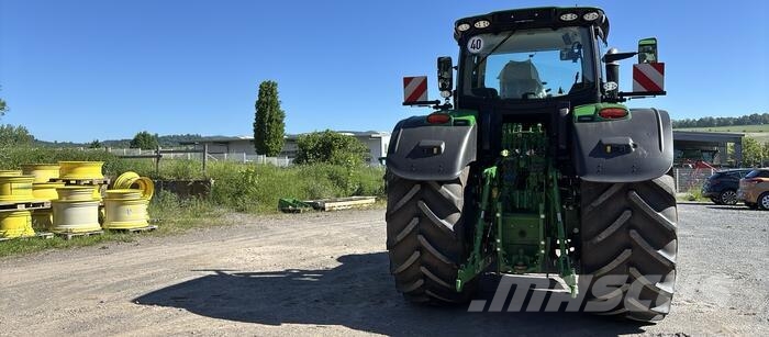 John Deere 6R 250 Trattori