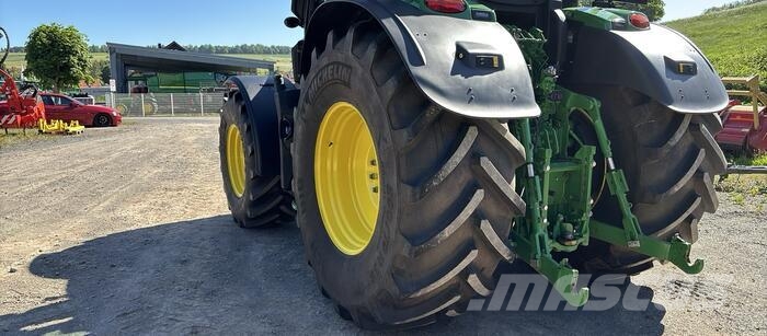 John Deere 6R 250 Trattori