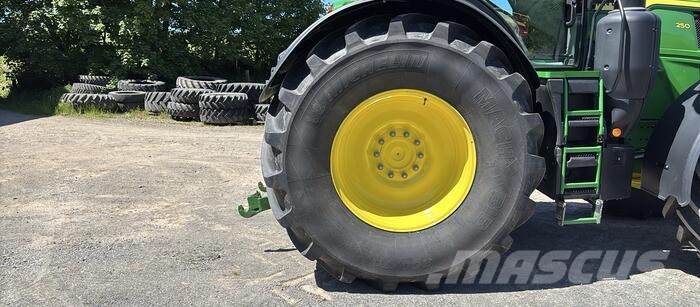 John Deere 6R 250 Traktorid