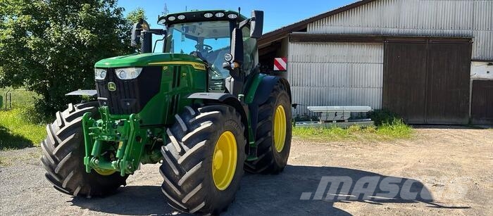 John Deere 6R 250 Trattori