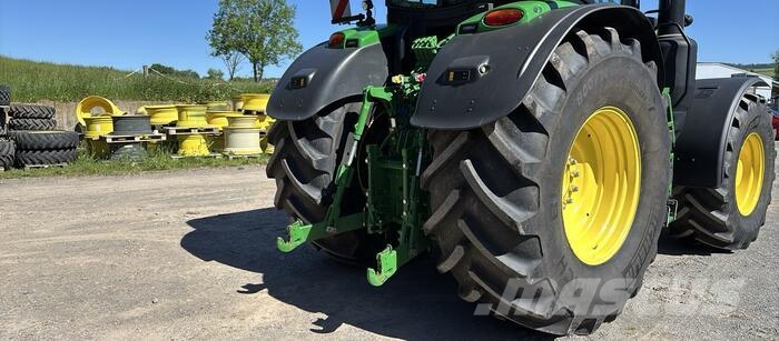 John Deere 6R 250 Trattori