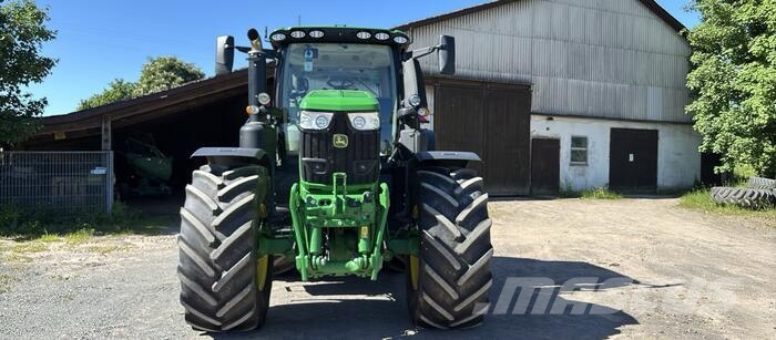 John Deere 6R 250 Trattori