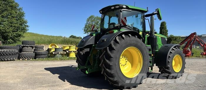 John Deere 6R 250 Trattori