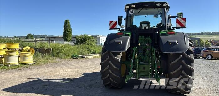 John Deere 6R 250 Trattori