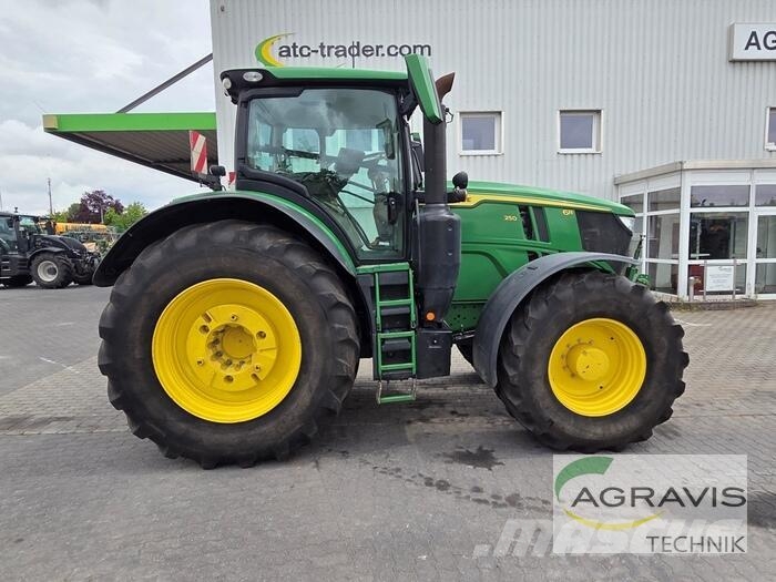 John Deere 6R 250 Трактора