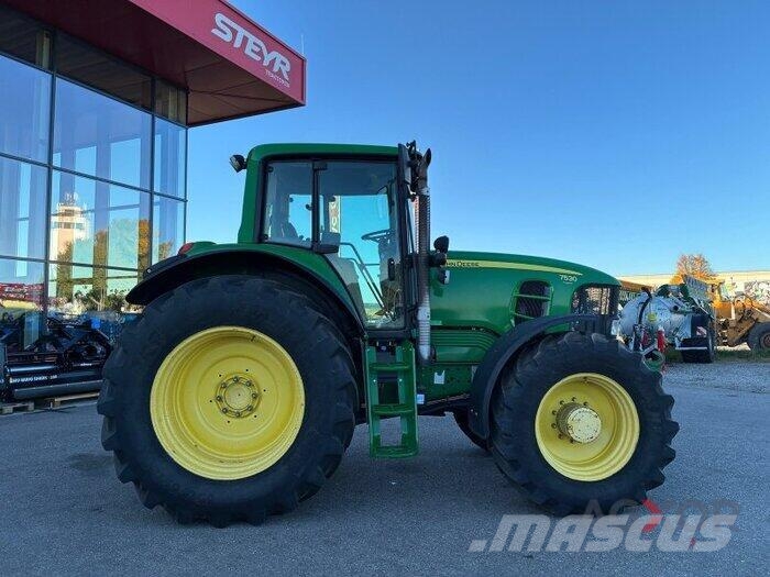 John Deere 7530 Premium Traktorok