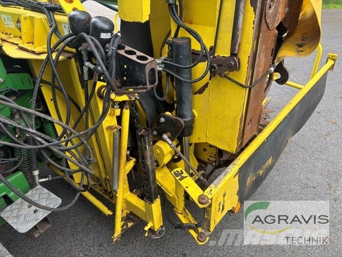 John Deere 7580I + Kemper 375 Plus + Pickup Samochodné kosačky