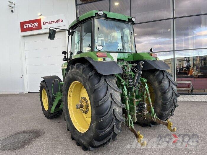 John Deere 7700 Tractors