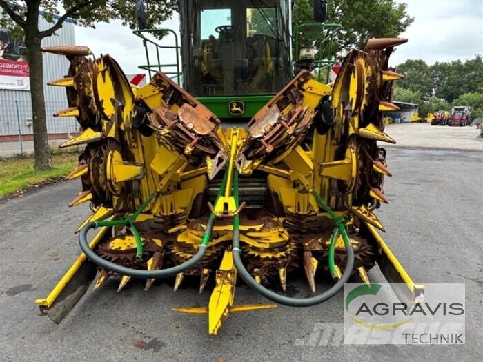 John Deere 7780 I Mašine za stočnu hranu sa sopstvenim pogonom