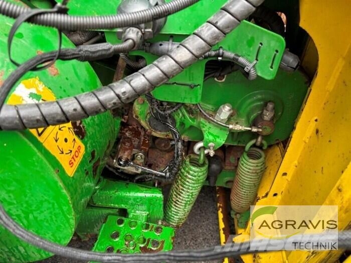 John Deere 7780 I Mašine za stočnu hranu sa sopstvenim pogonom