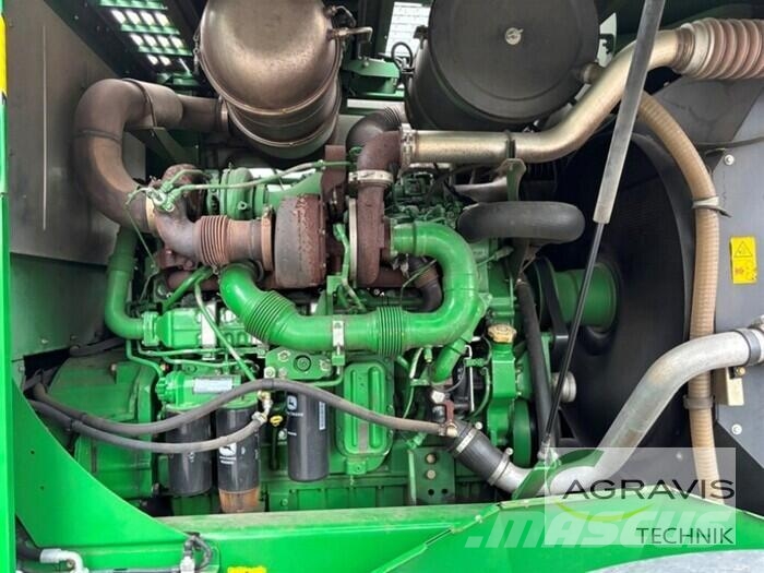 John Deere 7780 I Mašine za stočnu hranu sa sopstvenim pogonom
