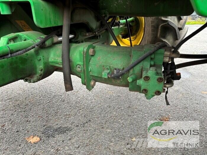 John Deere 7780 I Mašine za stočnu hranu sa sopstvenim pogonom