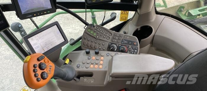 John Deere 8300 Samochodné kosačky