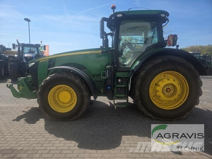 John Deere 8320 R 曳引機