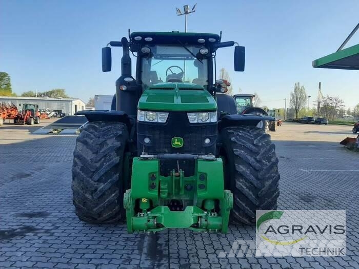 John Deere 8370 R 트랙터