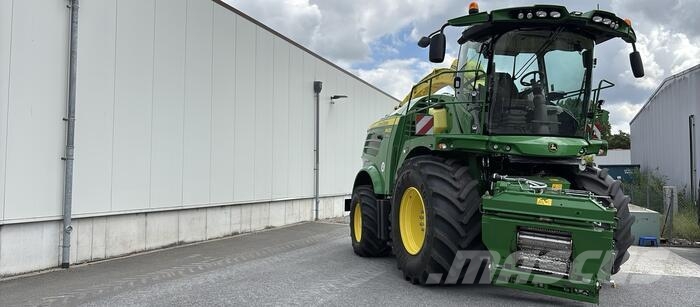 John Deere 8400 Samochodné kosačky