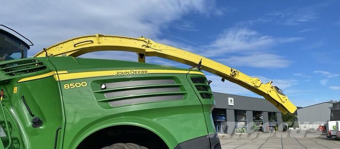 John Deere 8500 Samochodné kosačky