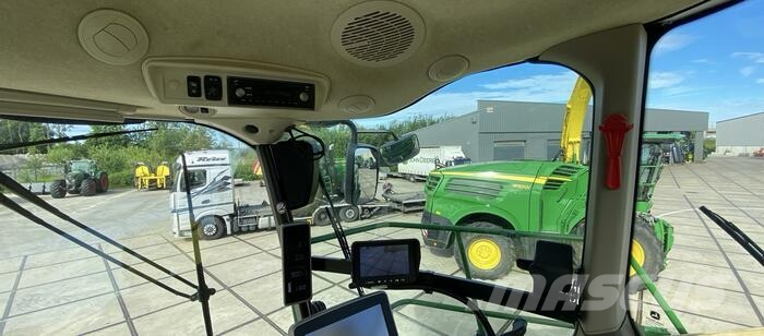 John Deere 8500 Samochodné kosačky
