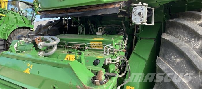 John Deere 8500 Samochodné kosačky