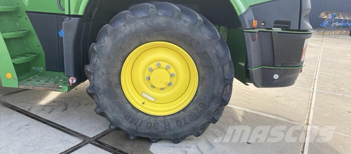 John Deere 8500 Samochodné kosačky