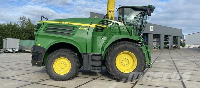 John Deere 8500 Samochodné kosačky