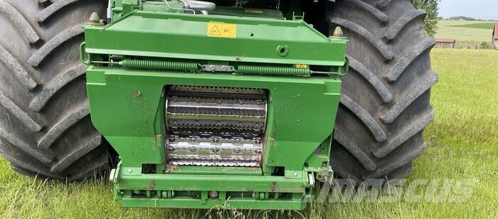 John Deere 8500 Samochodné kosačky
