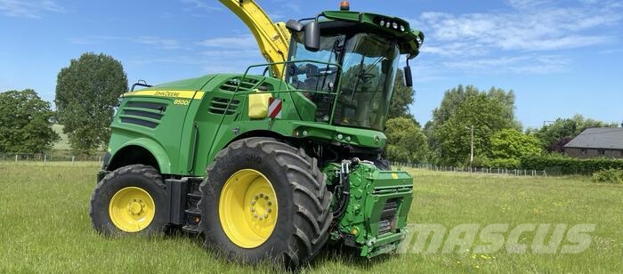 John Deere 8500 Samochodné kosačky
