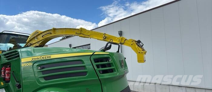 John Deere 8500 Samochodné kosačky