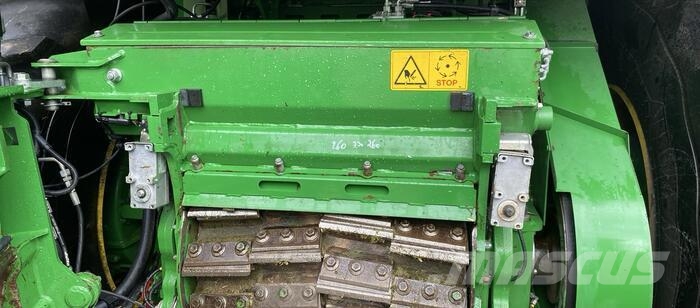 John Deere 8600 Samochodné kosačky
