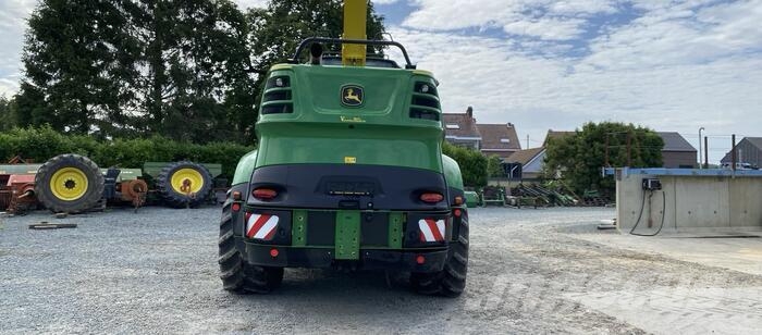 John Deere 8600 Samochodné kosačky