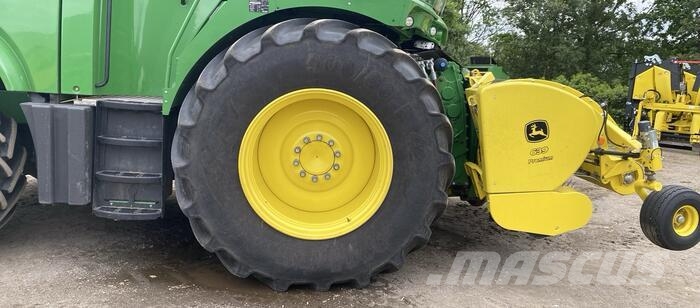 John Deere 8700 Samochodné kosačky