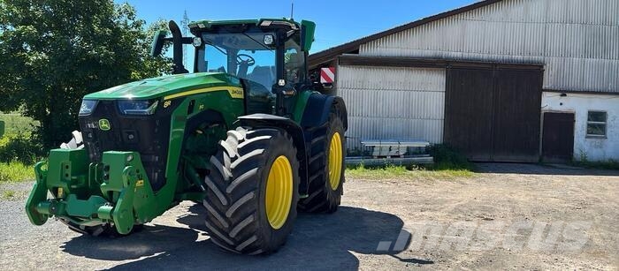 John Deere 8R 310 Traktori