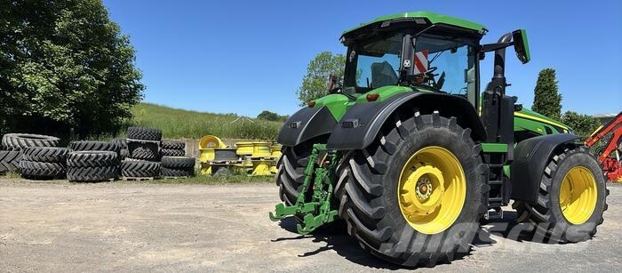 John Deere 8R 310 Traktori
