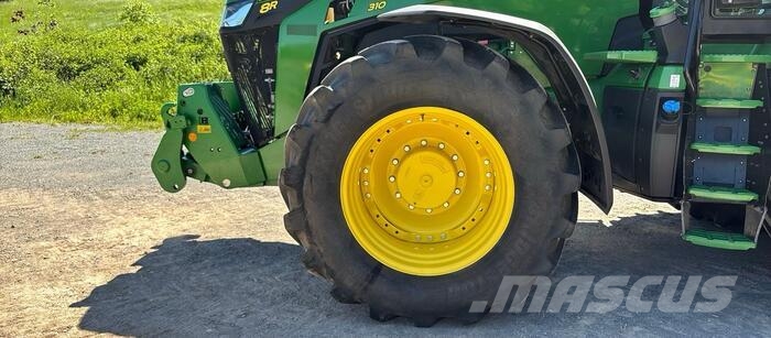 John Deere 8R 310 Traktori