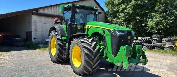 John Deere 8R 310 Traktori