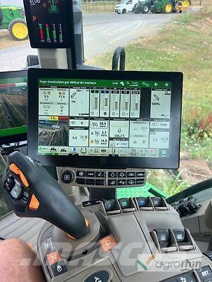 John Deere 8r310 Trattori