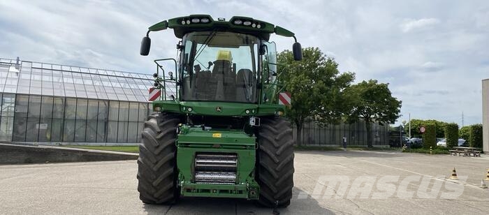 John Deere 9700 Samochodné kosačky