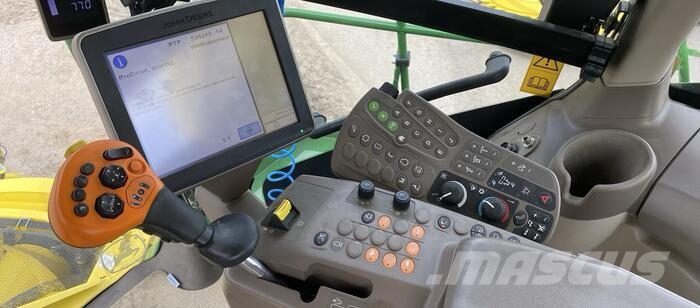 John Deere 9700 Samochodné kosačky