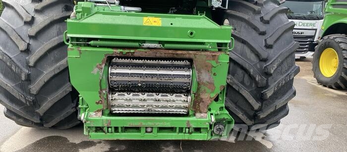 John Deere 9700 Samochodné kosačky