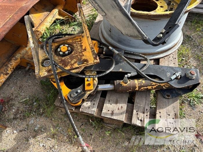 John Deere JOHN DEERE Traktori