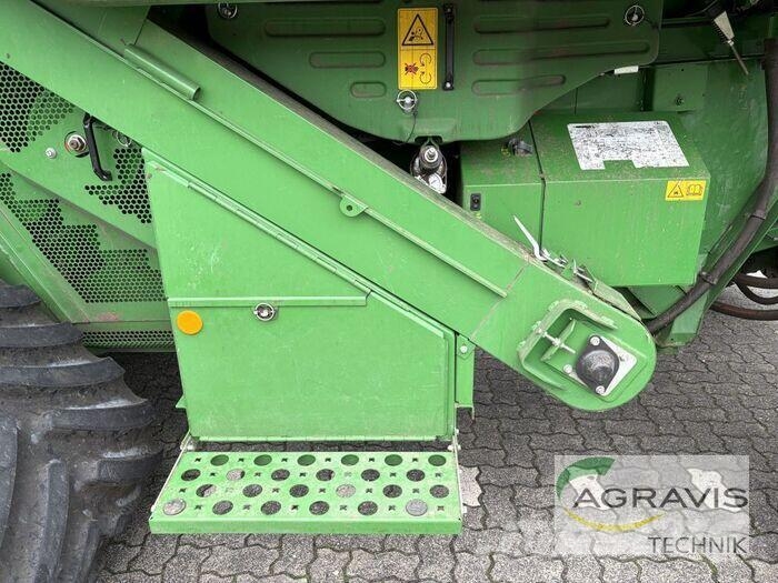 John Deere T 560 Kombajni
