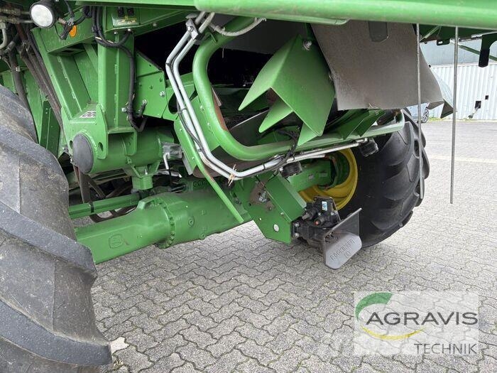 John Deere T 560 Kombajni