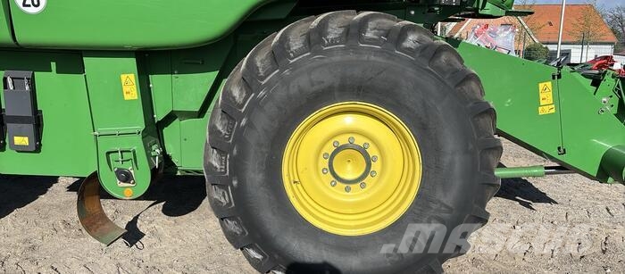 John Deere T 660 حصادات