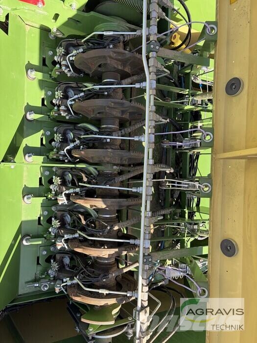 Krone BIG PACK 1270 HS Kanttipaalaimet