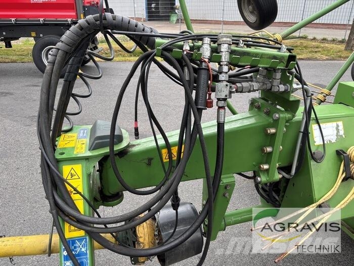 Krone SWADRO 1400 PLUS Ranghinatori