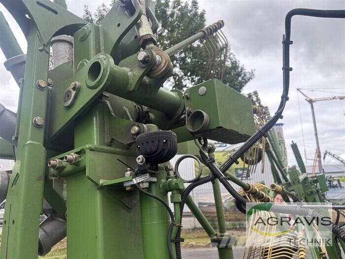Krone SWADRO 1400 PLUS مكابس وميبسات التبن