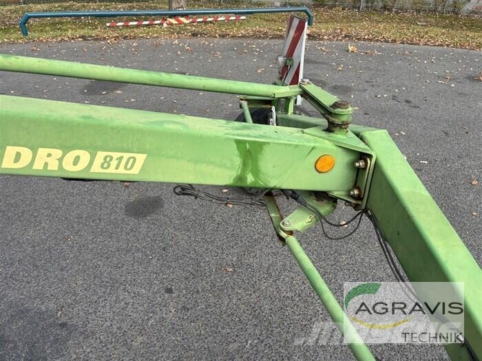 Krone SWADRO 810 Граблі і сінозворушувачі